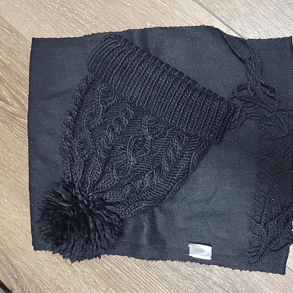 Bass Charcoal Knit Beanie And Soft Scarf